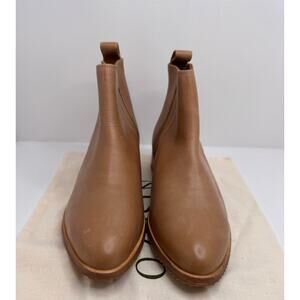 Nisolo Everyday Chelsea Boot – Almond – Women’s Size 10 - NEW Never worn - FLAW